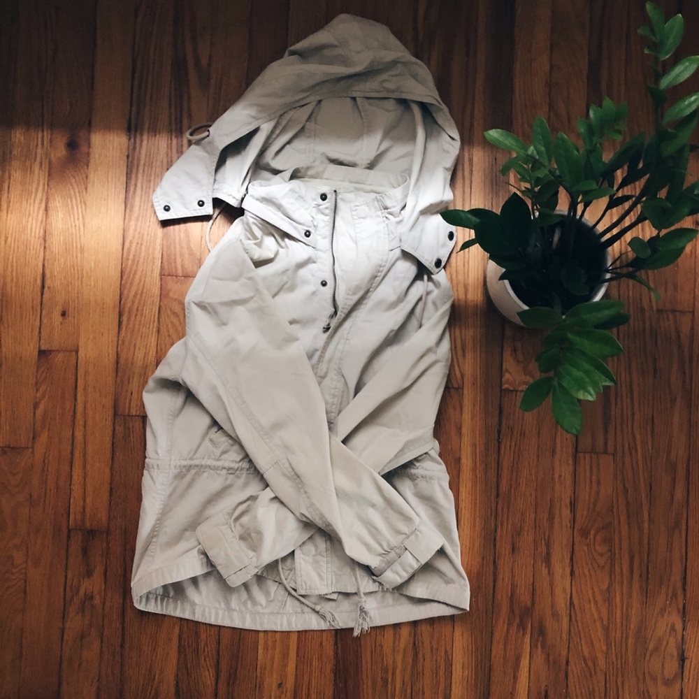 Jacket - Picture 1 of 5